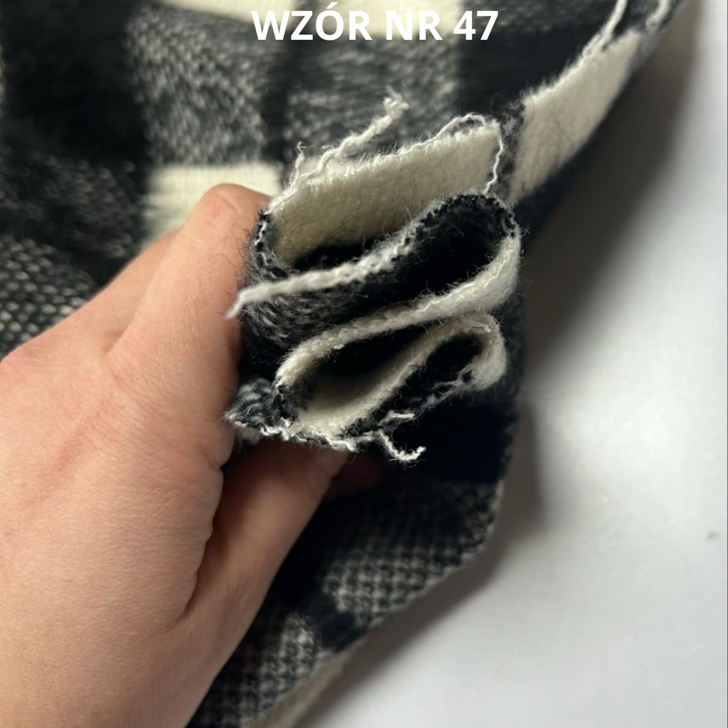 Czarno biała krata, tkanina z wełną, nr 47