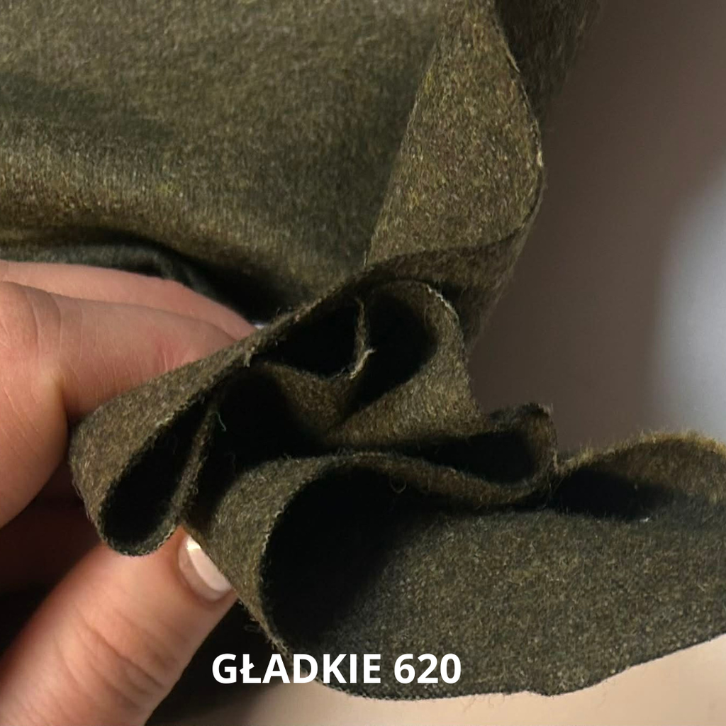 Tkanina wełniana, stroje historyczne nr 620