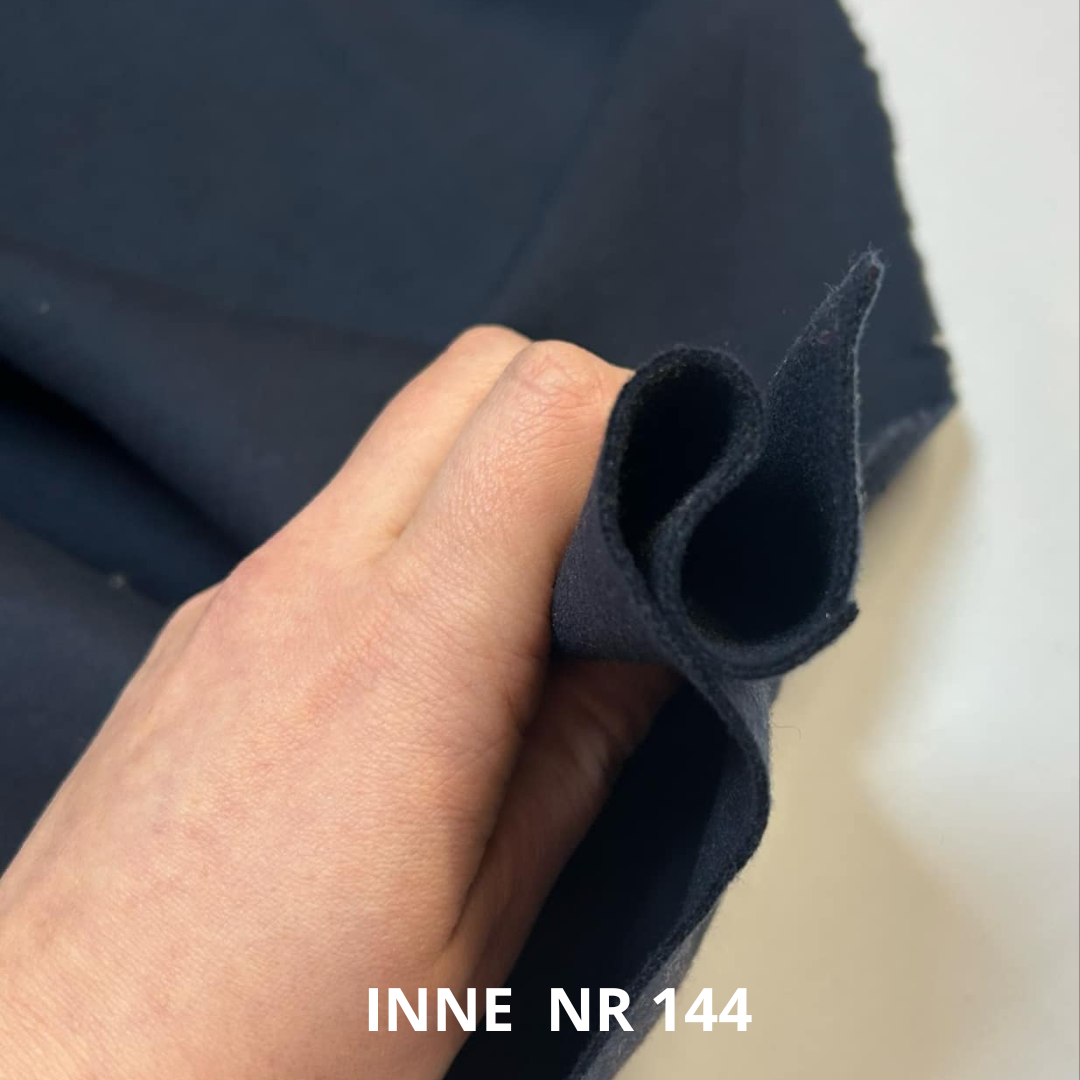 Granatowa dzianina wełniana 78% wełny, nr 144