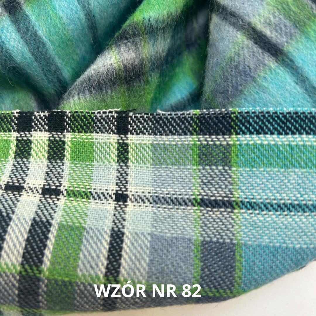 Tkanina w kratę, 20% wełny, nr 82