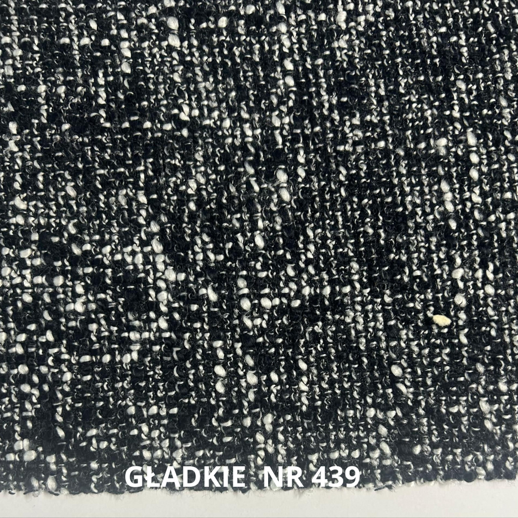 Czarno biała chanelka wełniana, nr 439